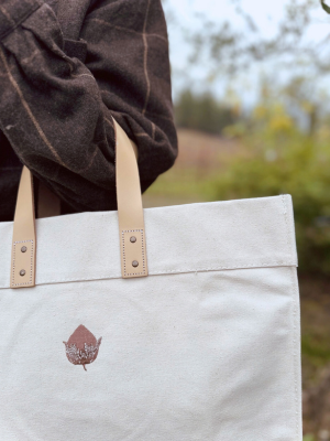 Hazelnut Tote 1